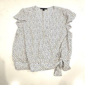 Banana Republic : Flutter Sleeve Wrap Blouse : White/Black : Small